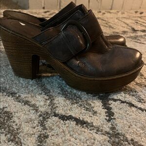 Born Ibra Moro Metallic Platform Clogs